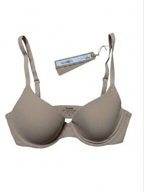 SKIMS Fits Everybody T-Shirt Bra Clay Beige Nude Underwire Size 32C NWT